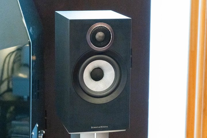 炵B&W@u600 S3vB}Xv[J[łvV̐ʂ𒮂