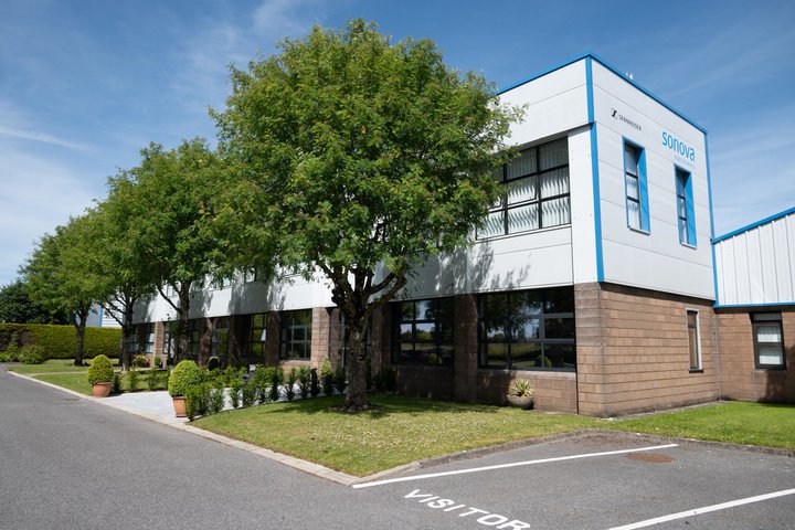 ̐lCwbhz͂I ACh̃[nCU[Hɐ