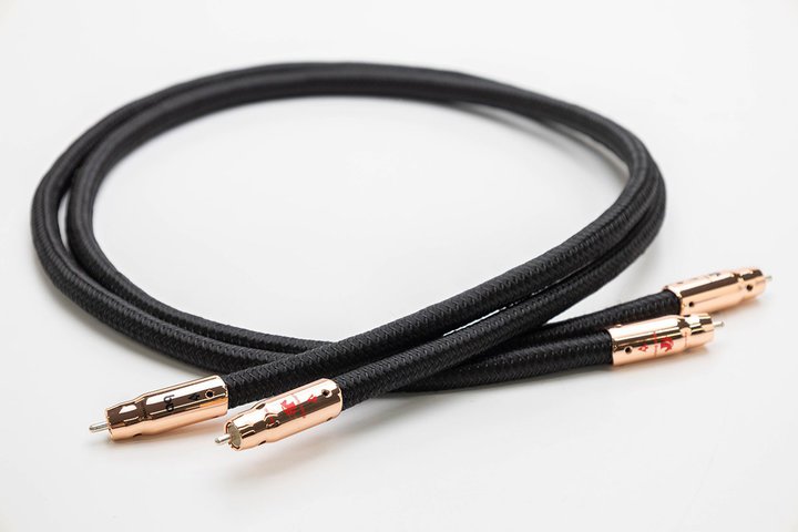 y~jr[zAUDIOQUEST RCAP[uuBlack Beauty RCAv