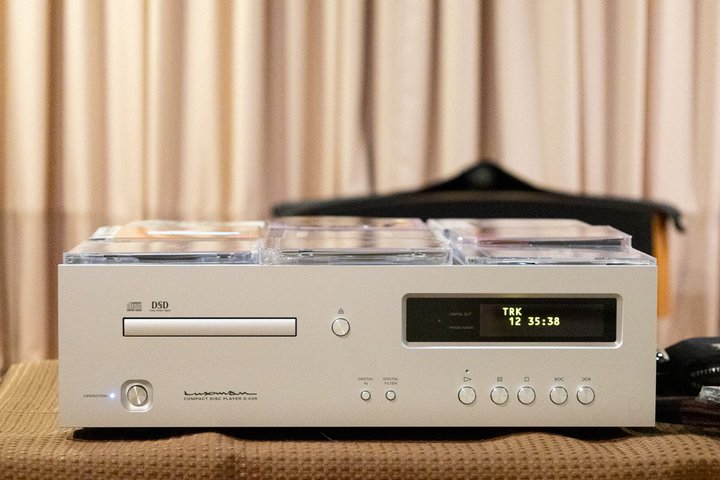 CD̉A肪Bgf̔hAbNX}NwCDv[[uD-03Rvr[