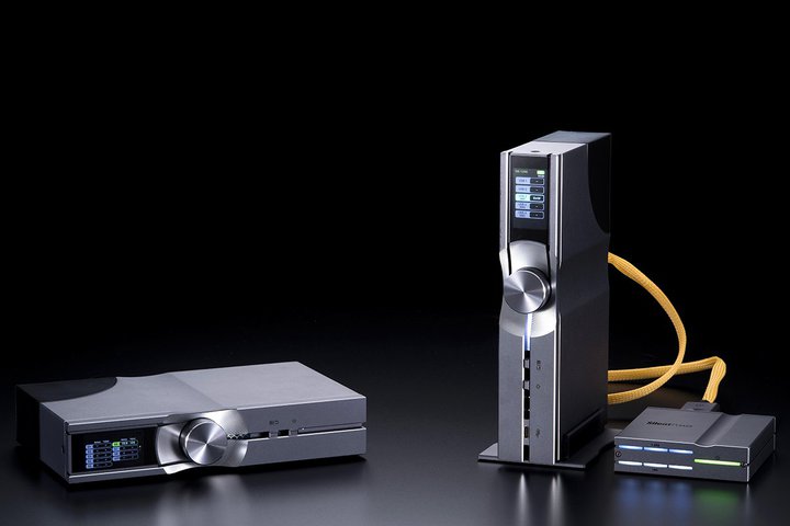 SilentPoweř≏ANZT[uOMNI LANvuOMNI USBvy{̕\͂߂I