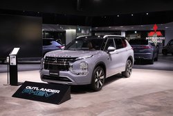 �N���}���g���h�őI�ԐV��āI�O�H�����ԁE�A�E�g�����_�[PHEV�����B�����J�[�I�[�f�B�I�̔�ނȂ�����