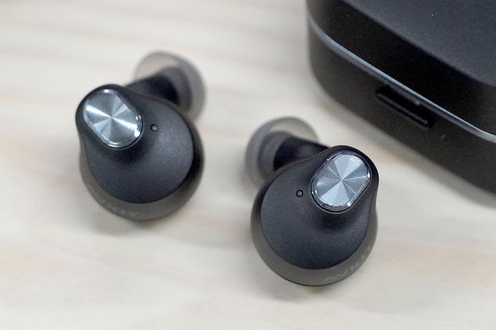 AVIOT�uTE-Q3R�v���r���[�I LDAC���ڂ�1���~�O���́g�x�X�g�o�����X�h�ɏ��m�C�Y�L�����Z�����O�C���z��