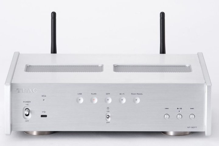 �X�g���[�~���O�ƃf�B�X�N�Đ��̗����v�����I���p��SACD�v���[���[�ɁA�e�B�A�b�N�uNT-507T�v���v���X�I��