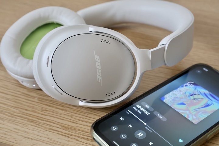 �g���\�G���^���w�b�h�z���h�ABose�̍ŐV�uQuietComfort Headphones�v�Łw�U�k�@�����x�̐��E�ςɂǂ��Ղ�n�}��