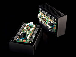 A-02�ɍ̗p���ꂽ�uEsoteric MSW�i= Master Sound Works�jClass AB�v�p���[�A���v�u���b�N